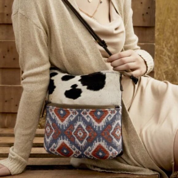 Myra Bag Cotton, Hair On Leather & Canvas "Blue Corals" Small Crossbody Bag New - Picture 9 of 9